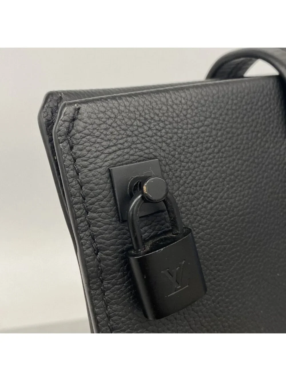 Louis Vuitton louis vuitton